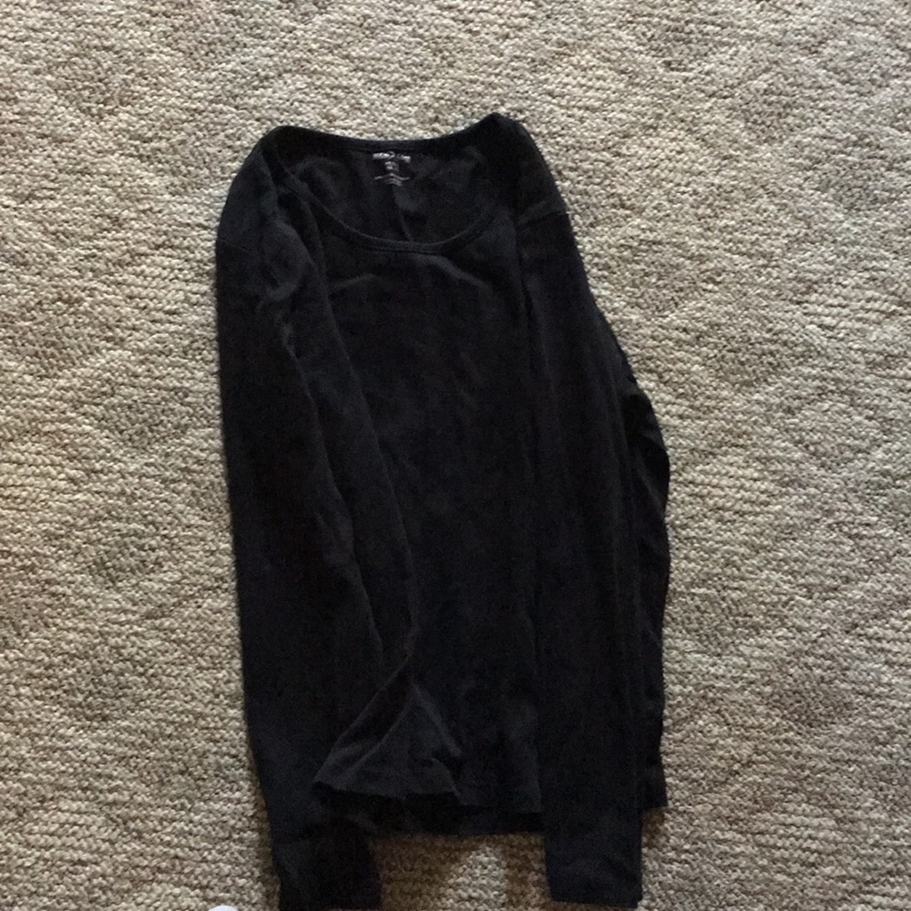 Long sleeve black